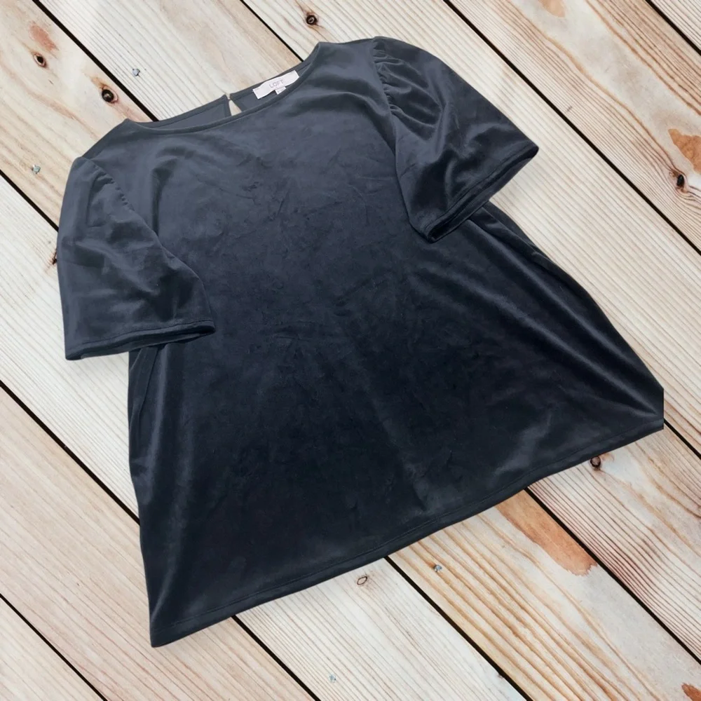 LOFT XL black velvet puff sleeve top